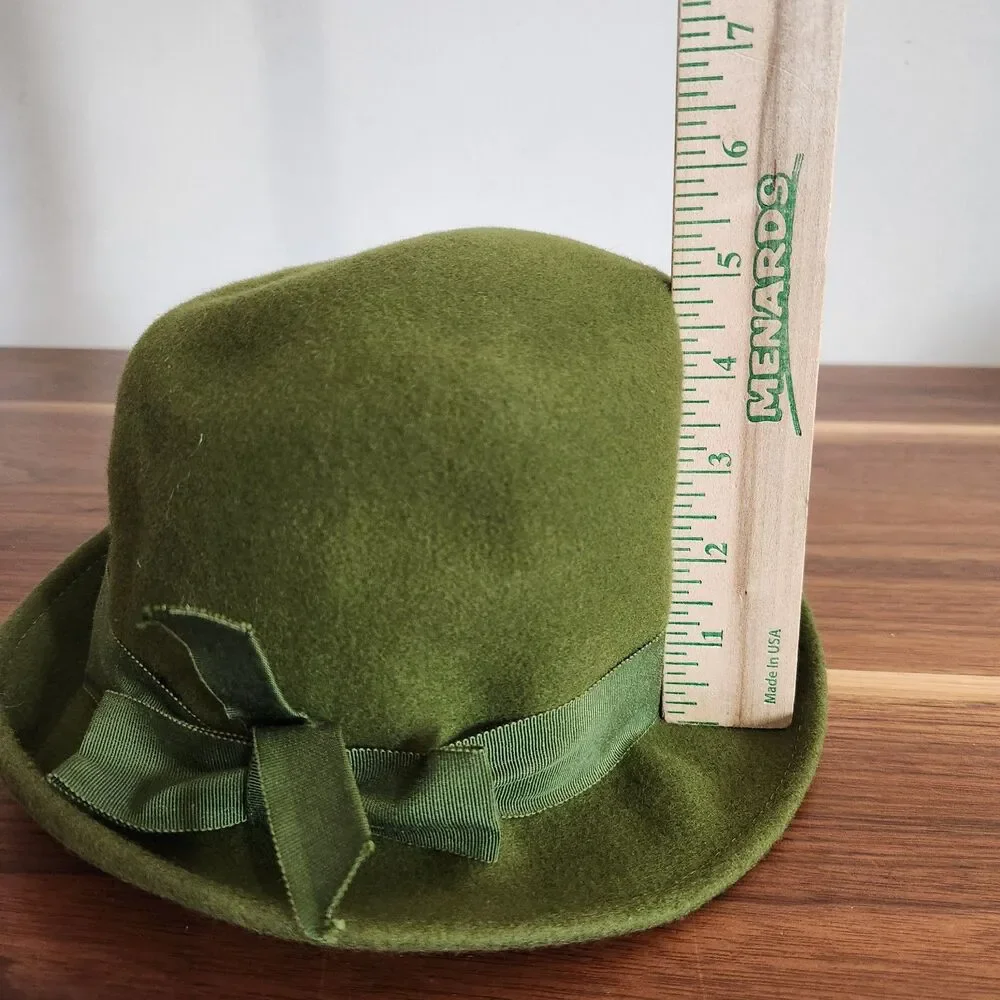 Glenover Henry Pollak 100% Wool Vintage Green Felt Hat Ribbon Womens Cloche